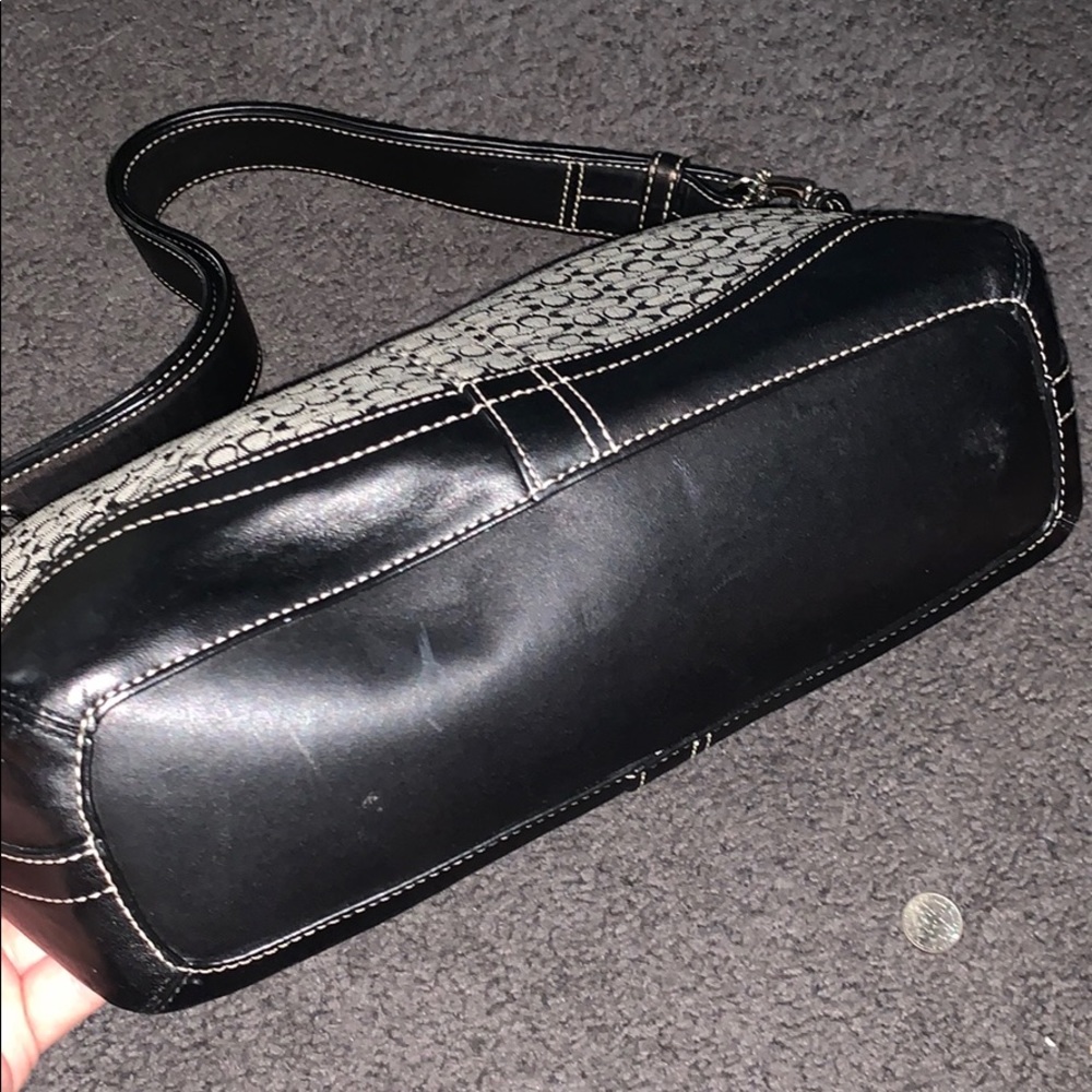 Beautiful Sturdy Coach Handbag - Picture 4 of 7
